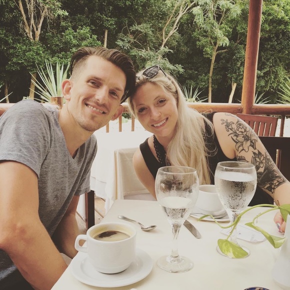 Meet your Posher, Laura - Picture 11 of 11